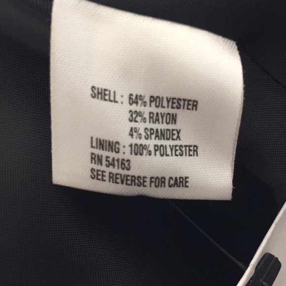 Sold! Calvin Klein 2 Piece Suit Black Size 2 NWT - Picture 8 of 8